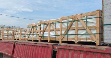 上饶 芝麻白花岗岩地铺石出口专车-泰国游