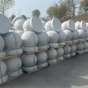 上饶 白麻花岗岩石材圆球，石球，挡车球，隔离球，景观石球，风水球等