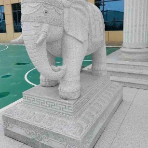 上饶 白麻花岗岩动物异形石雕-大象