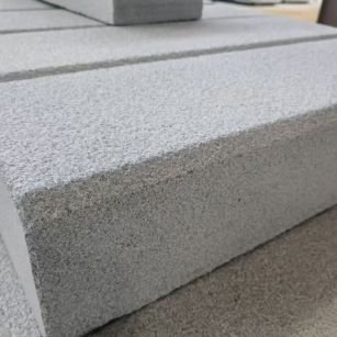 上饶 芝麻灰荔枝面路沿石