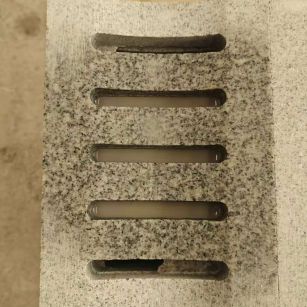 上饶 芝麻白拉丝面花岗岩U型开槽排水槽