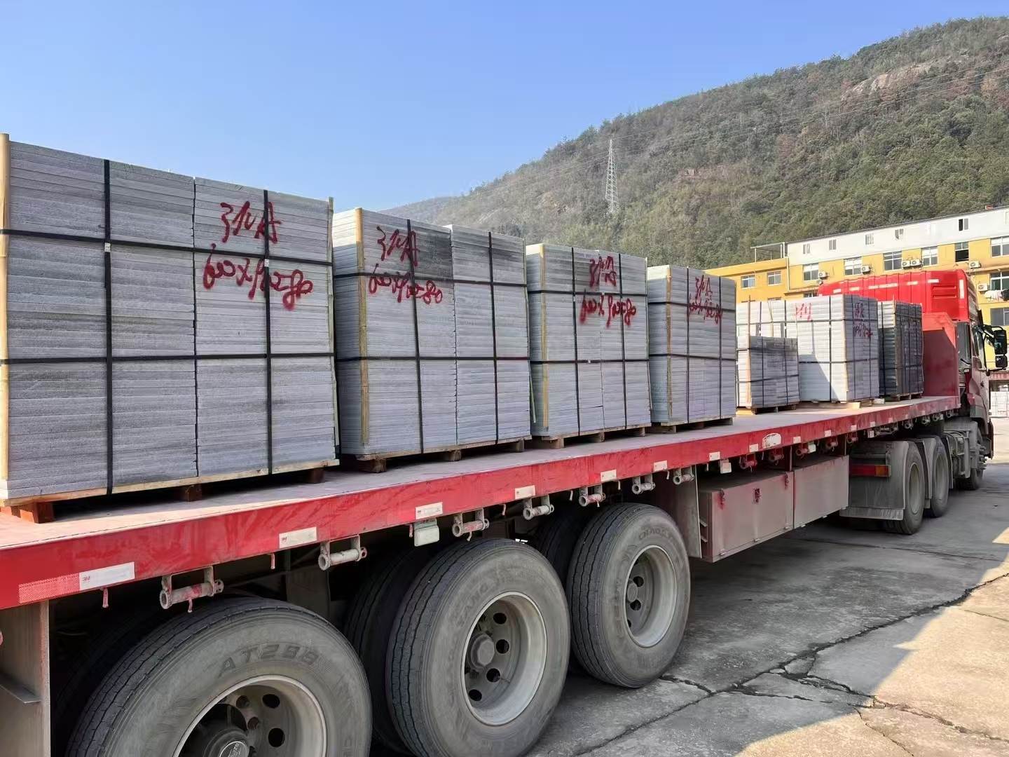 上饶 芝麻灰地铺石出货日常