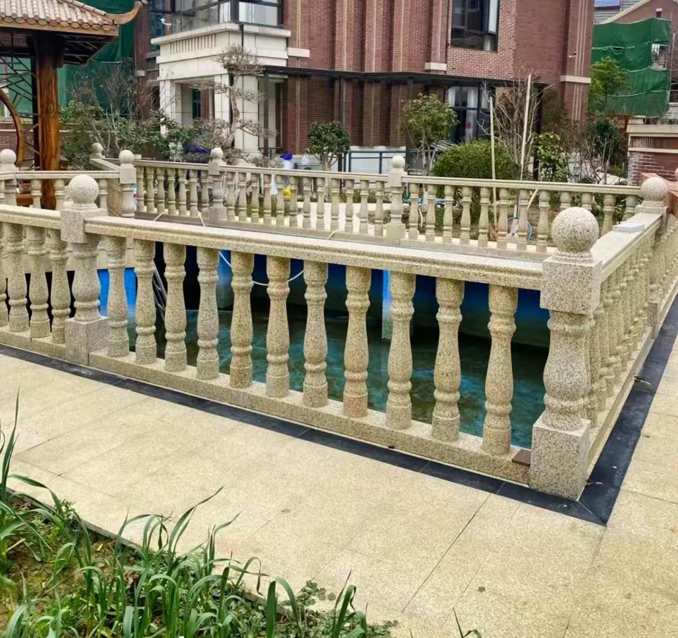 上饶黄金麻花岗岩石材栏杆，扶手，将军柱，花瓶柱