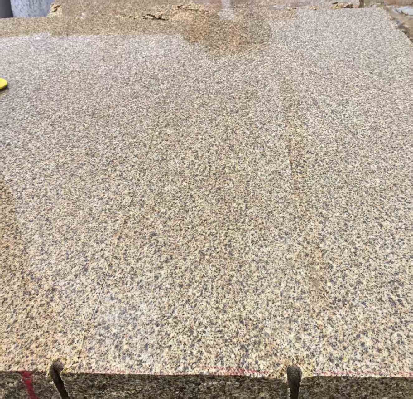 上饶 黄金麻花岗岩石材方料