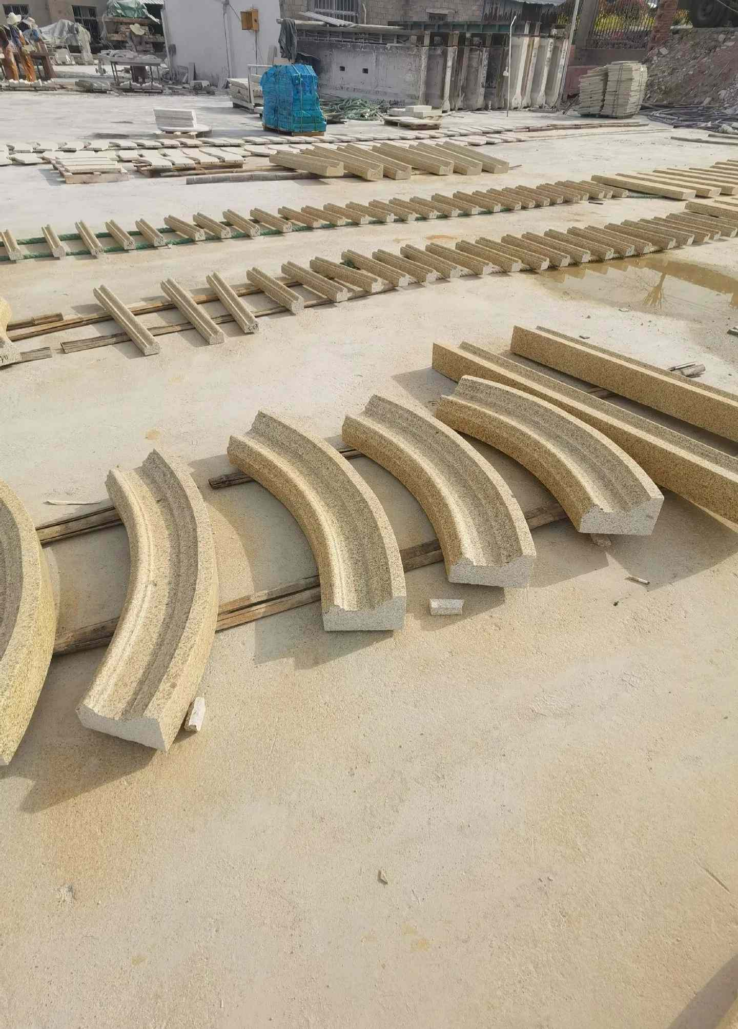 上饶 黄金麻花岗岩别墅线条