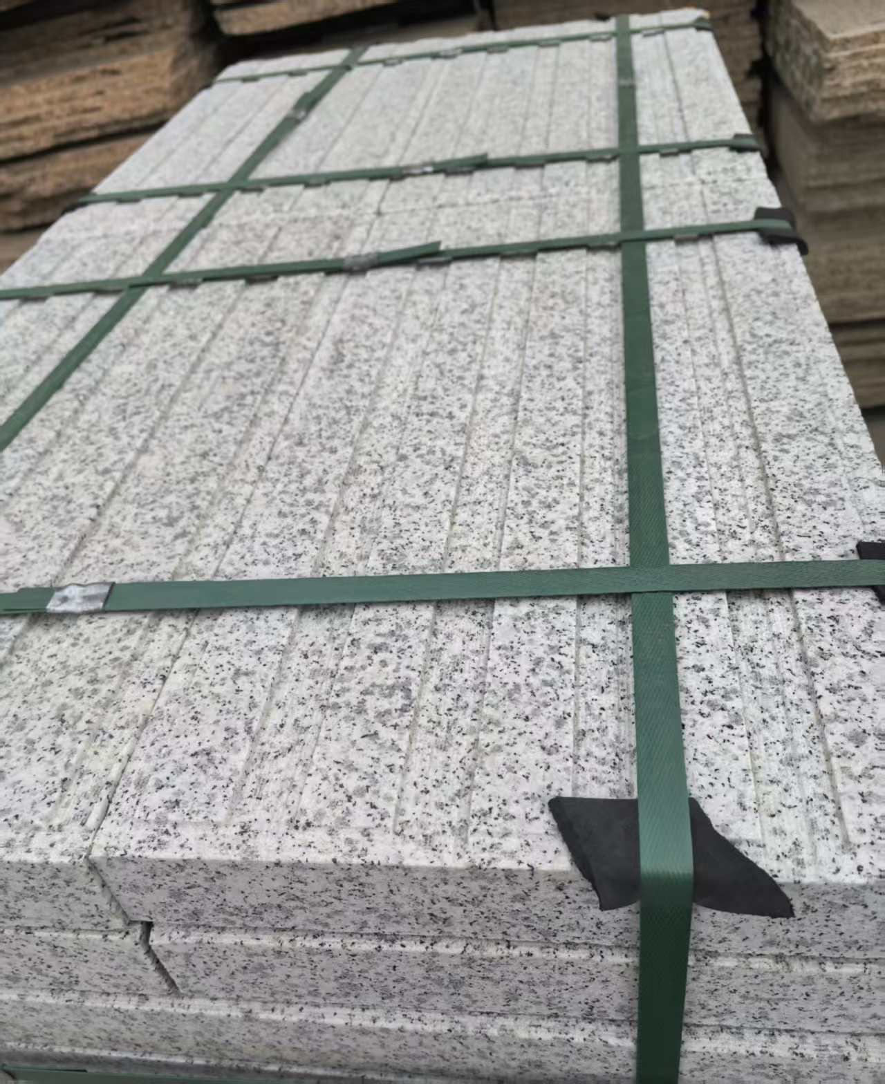 上饶 白麻花岗岩直行盲道石，盲条，地铺石