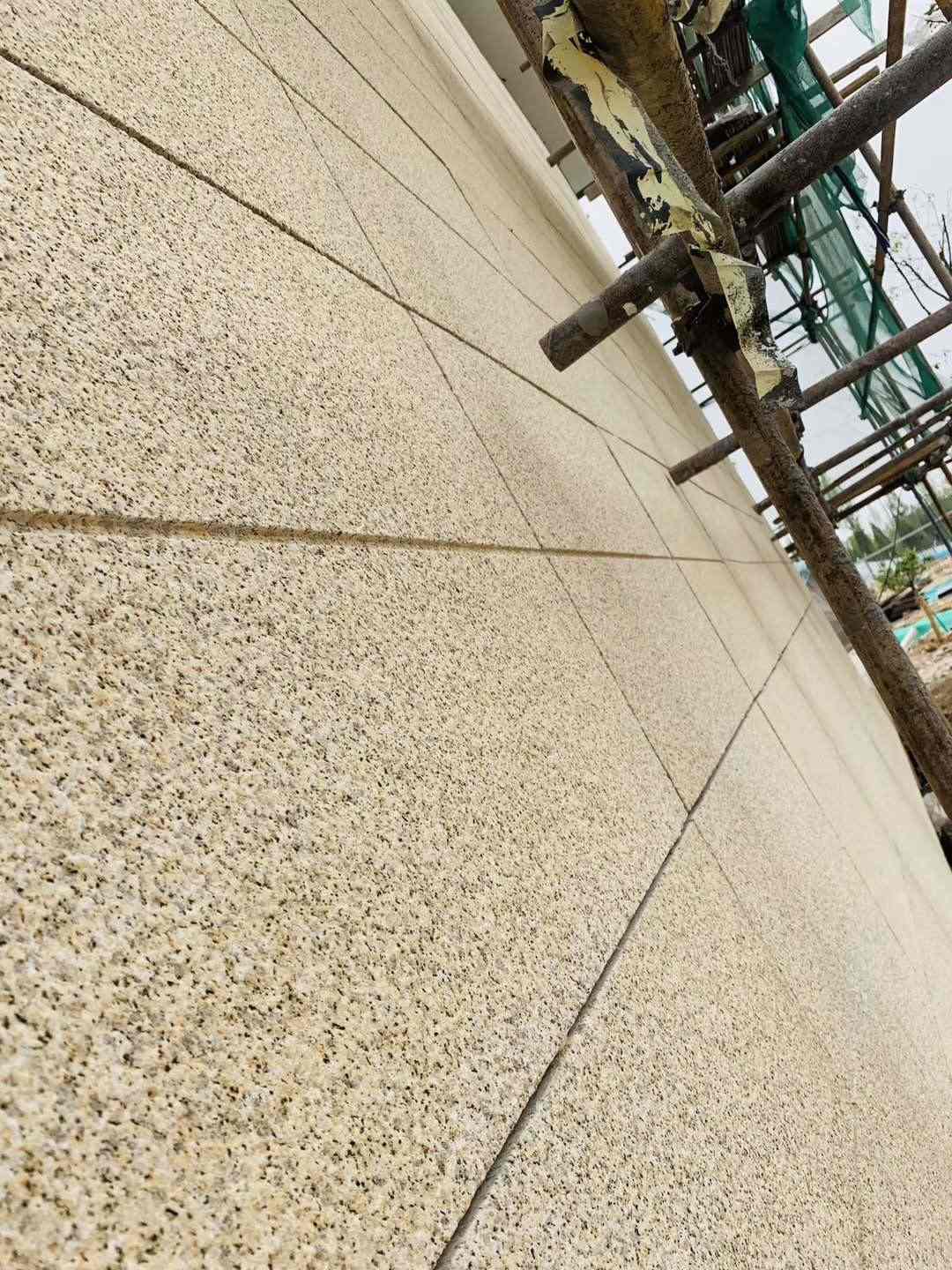 上饶 黄金麻花岗岩荔枝面外墙干挂石材效果示例