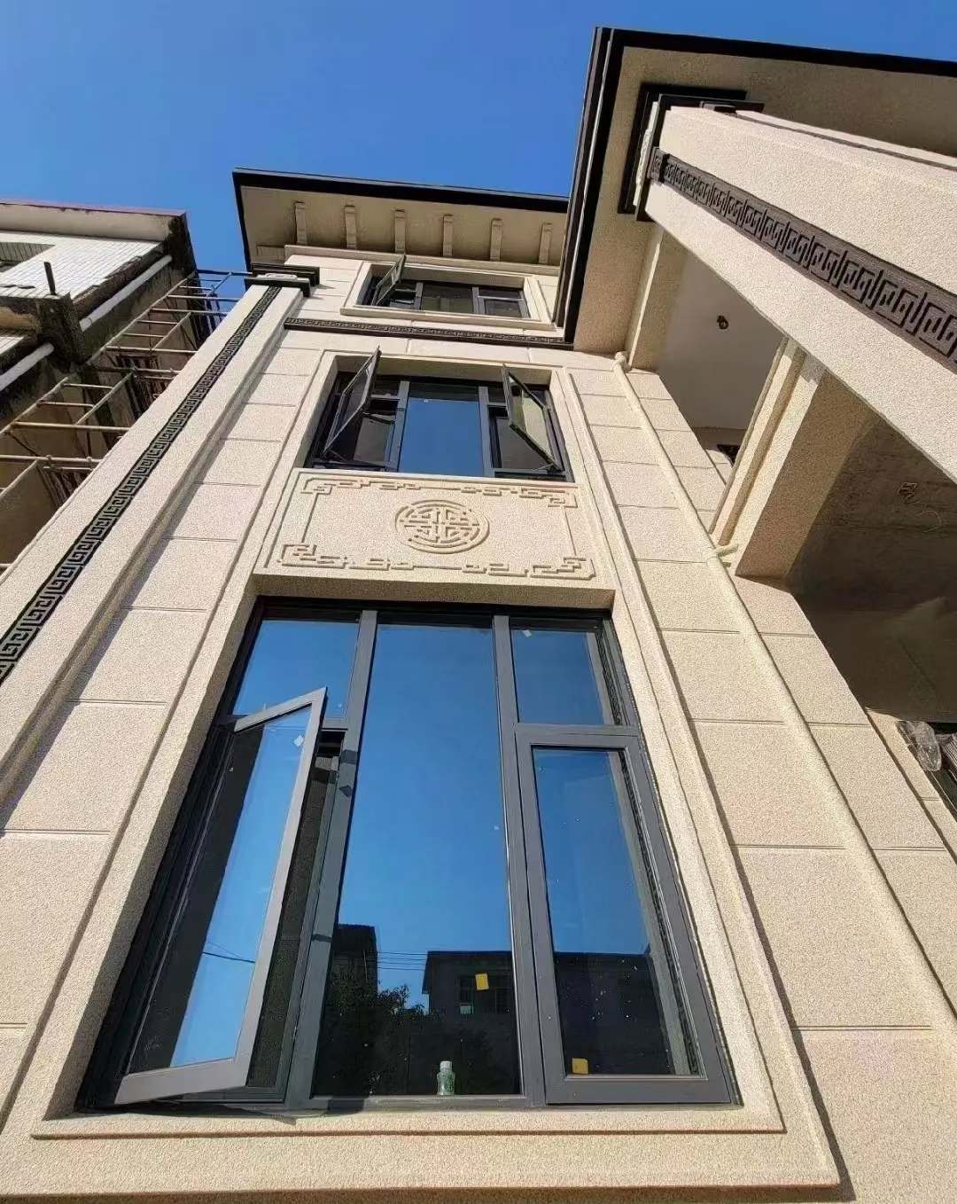 上饶 黄金麻荔枝面别墅外墙干挂效果展示