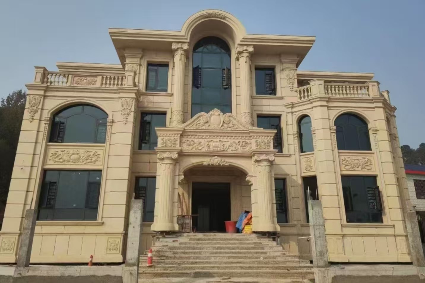 上饶 黄金麻花岗岩别墅外墙干挂