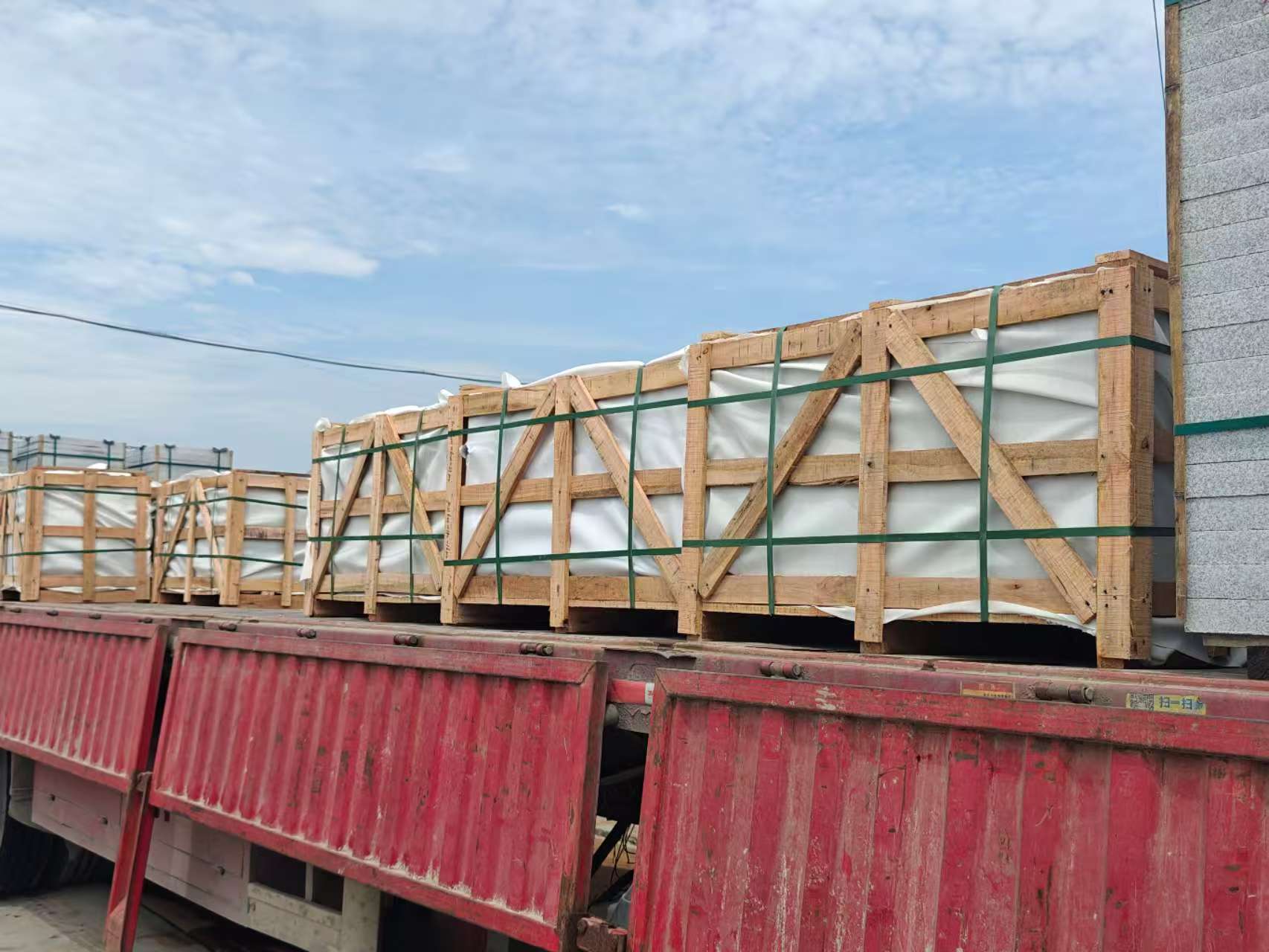 上饶 芝麻白花岗岩地铺石出口专车-泰国游